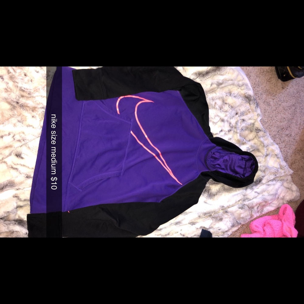 Nike Therma Hoodie